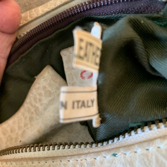 Imported from ITALY. Oyster leather with Natural Hide Accent Pockets Crossbody - Picture 6 of 7